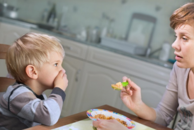Supportive Strategies Help “Picky Eaters” Deal with Food Aversions